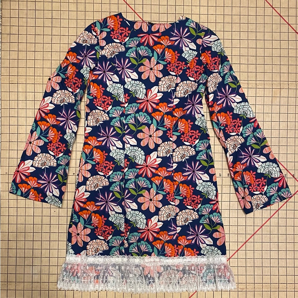 Handmade Floral Long Sleeve Dress, lace Hem and pockets. Girls Size 12/14 (L/XL)